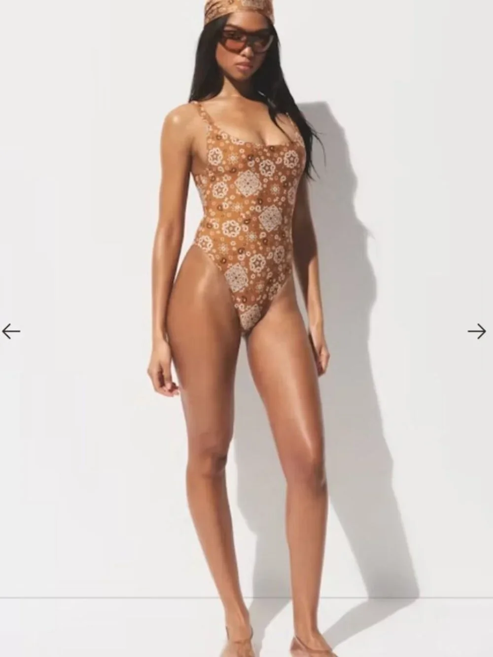 NEW SKIMS Signature Swim Scoop Neck One Piece Swimsuit Almond Bandana Small NWT